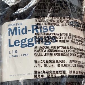 Grey mid rise leggings